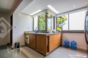 Image 11 - 306365