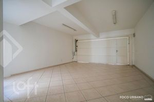 Image 24 - 306365