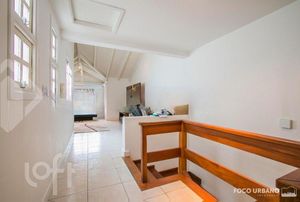 Image 20 - 306365