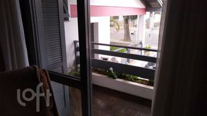 Image 16 - 306377