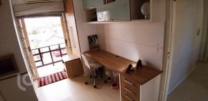 Image 5 - 306384