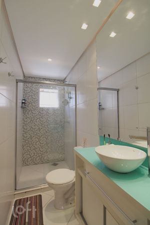 Image 21 - 306399