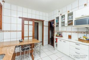 Image 11 - 306455