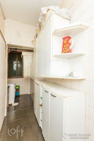 Image 25 - 306455