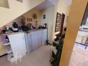Image 4 - 306468