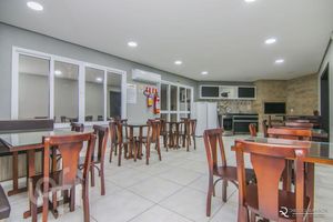 Image 27 - 306495