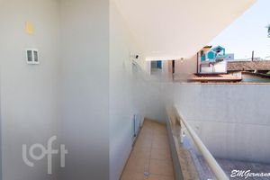 Image 35 - 306542