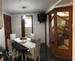 Image 13 - 306542