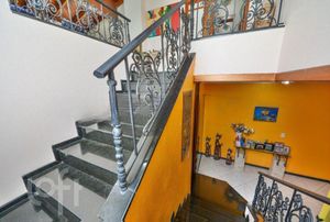Image 12 - 306548