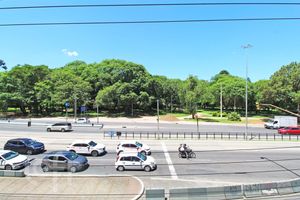 Image 9 - 306549