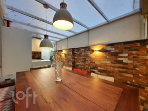 Image 28 - 306549