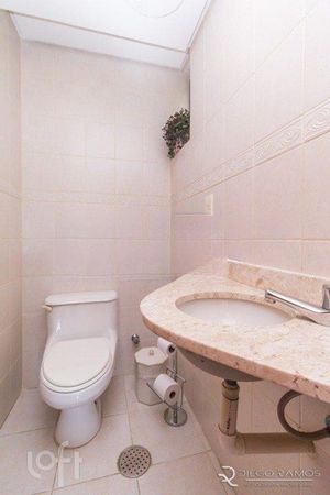 Image 10 - 306552