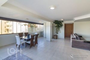 Image 3 - 306552