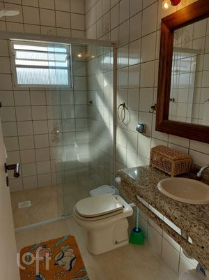 Image 26 - 306563
