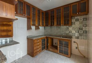 Image 13 - 306593