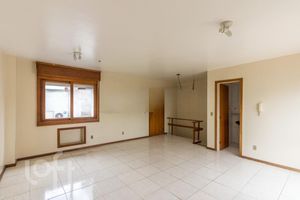 Image 28 - 306593