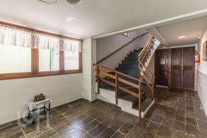 Image 43 - 306593