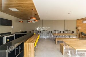 Image 25 - 306627