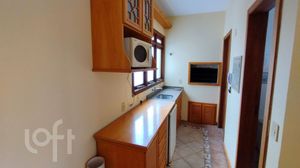Image 37 - 306642