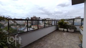 Image 42 - 306642