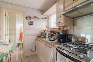 Image 38 - 306658