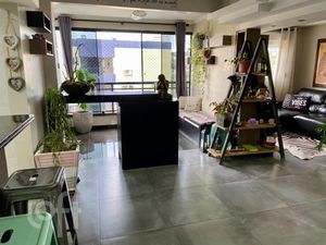 Image 17 - 306686