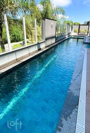 Image 14 - 306695