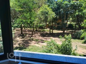 Image 20 - 306708