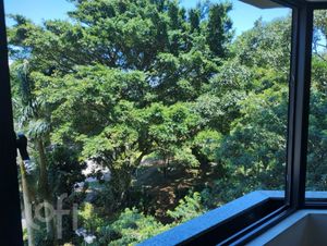 Image 17 - 306708