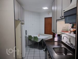 Image 7 - 306708