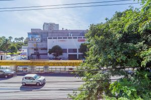 Image 10 - 306713