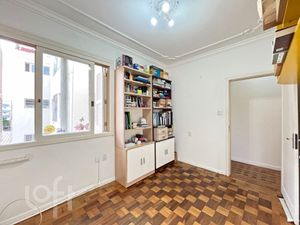 Image 22 - 306716