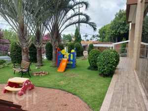 Image 35 - 306802