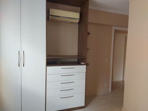 Image 3 - 306876