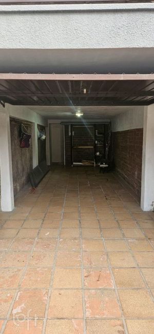 Image 11 - 306948