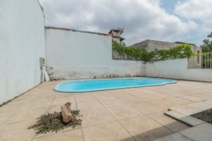 Image 1 - 306981