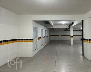 Image 17 - 306989
