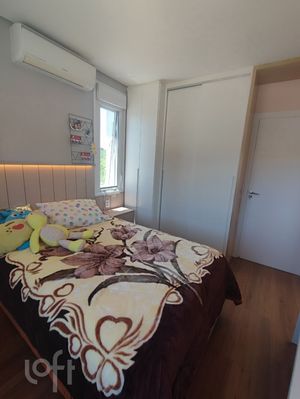 Image 20 - 307036