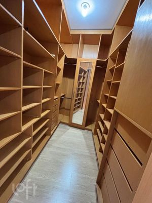 Image 13 - 307042