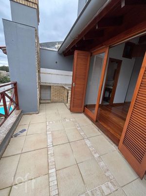 Image 29 - 307042