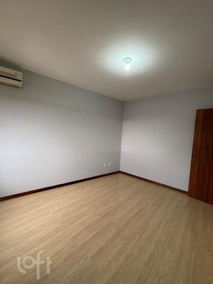 Image 11 - 307042