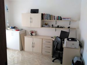 Image 19 - 307043