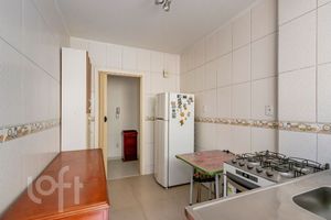 Image 4 - 307160
