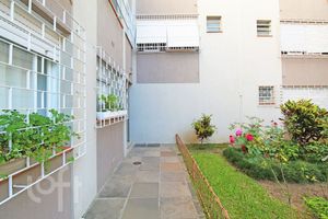 Image 19 - 307174