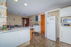 Image 43 - 307250