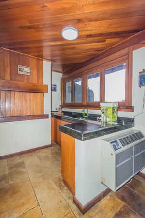 Image 61 - 307250