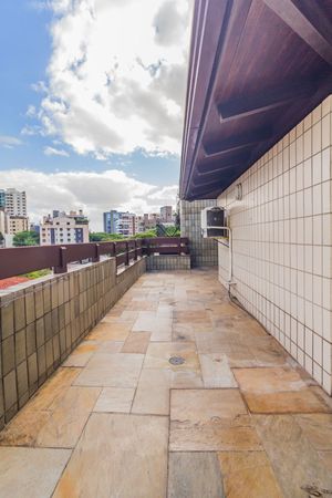 Image 68 - 307250
