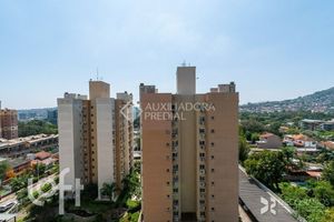 Image 14 - 307270