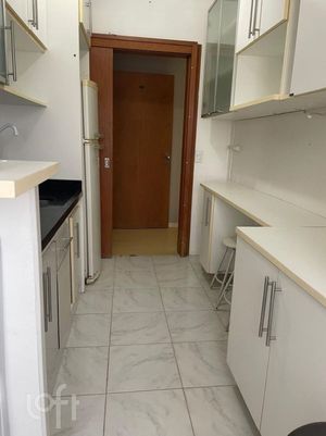 Image 11 - 307335