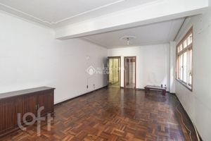 Image 30 - 307510